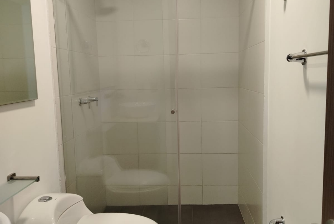 VENDO APARTAMENTO EN BARRIO ALAMOS PEREIRA