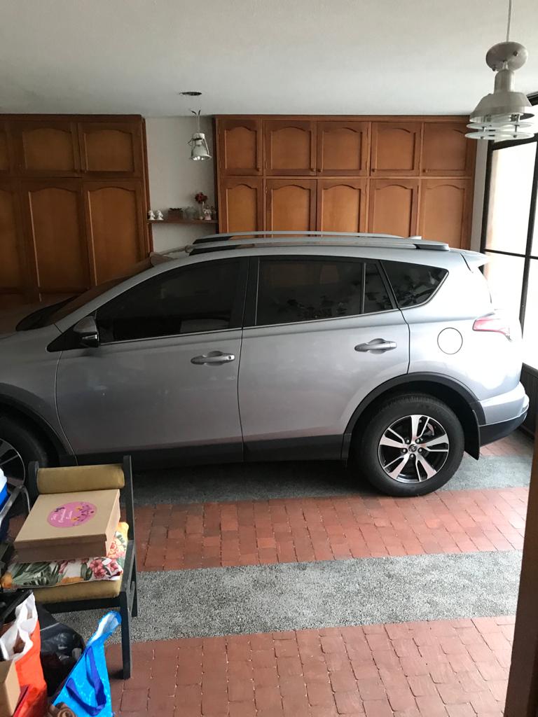 VENTA DE CASA EN PINARES