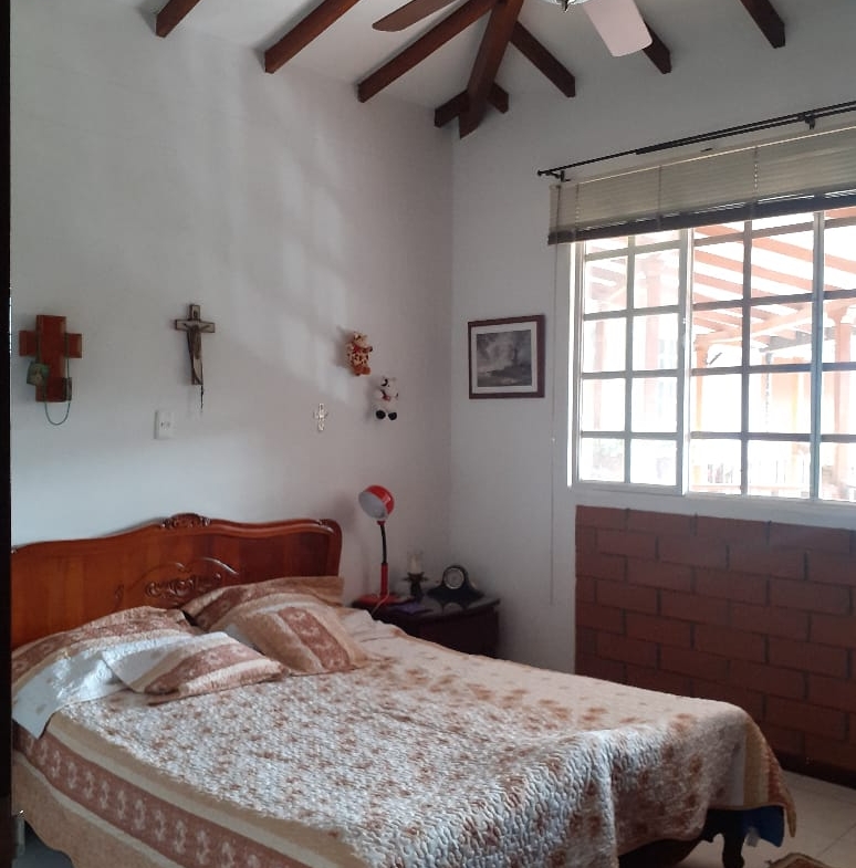 VENDO FINCA SECTOR MORELIA