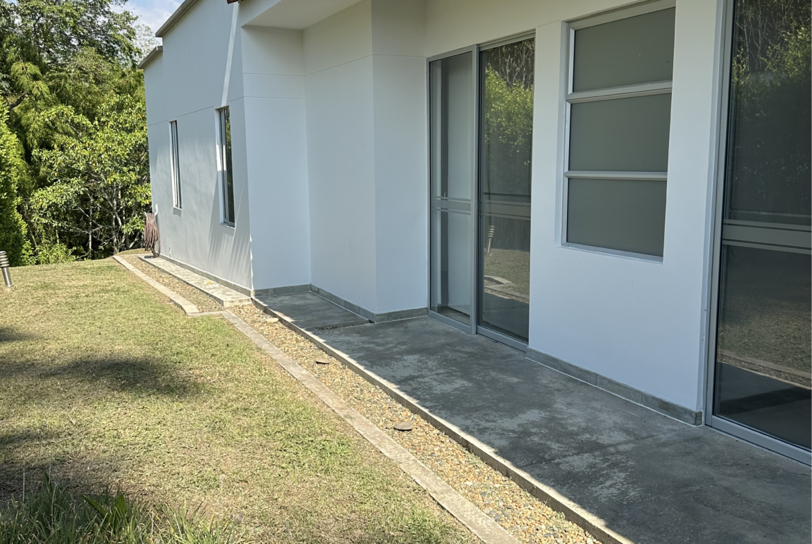 VENTA CASA CAMPESTRE EN CERRITOS