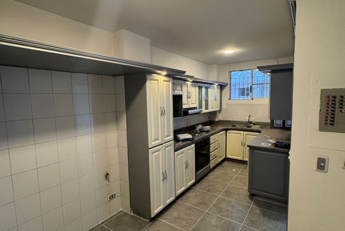 EN VENTA CASA EN ALAMOS PEREIRA CONJUNTO CERRADO