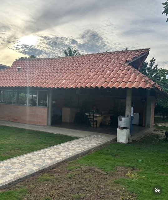 VENTA DE FINCA EN MONTERIA CORDOBA