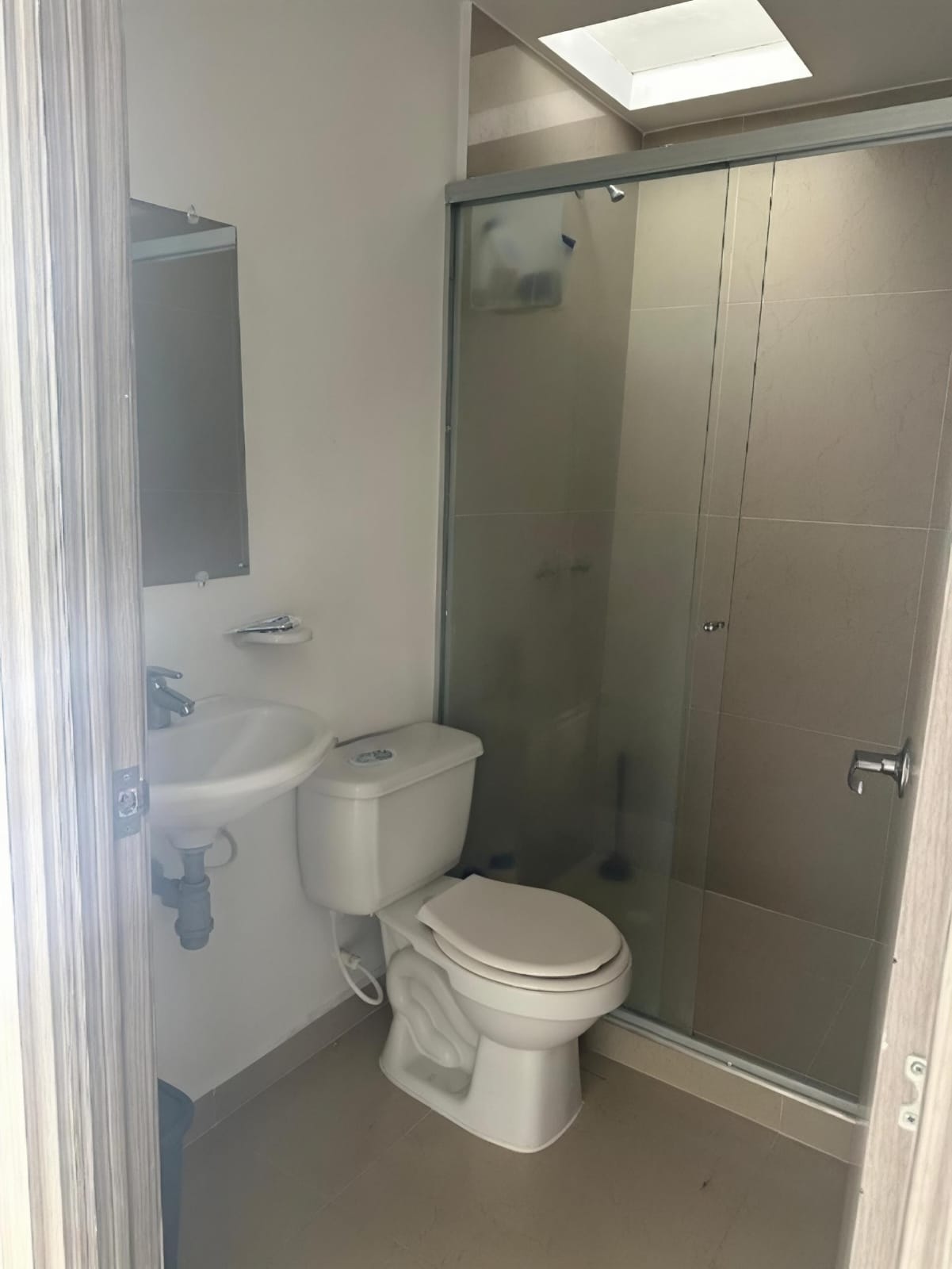 VENDO CASA DÚPLEX EN CONJUNTO CERRADO SECTOR MONTEBONITO DOSQUEBRADAS