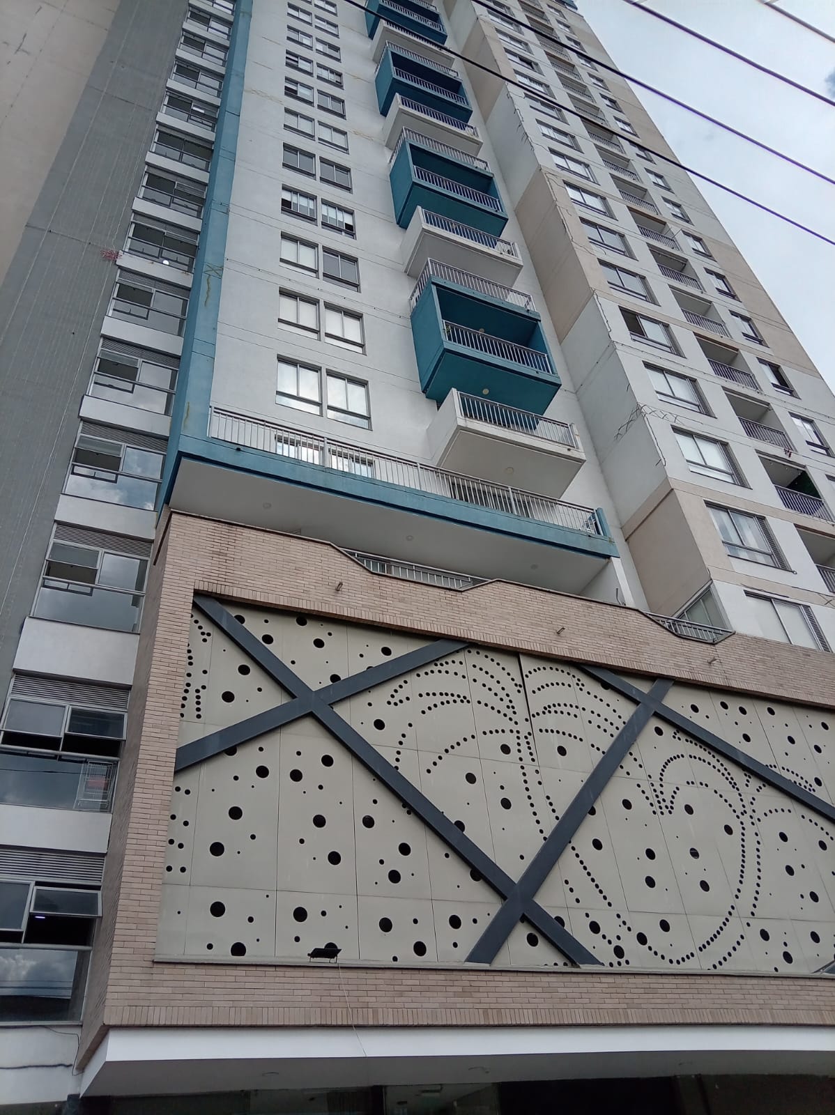 VENDO APARTAMENTO CONJUNTO RESIDENCIAL SECTOR MILÁN EN DOSQUEBRADAS