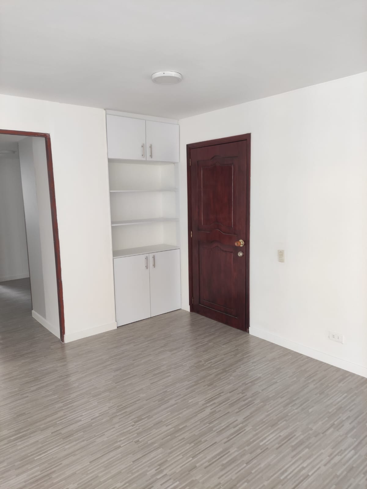 SE VENDE APARTAMENTO EN CONJUNTO RESIDENCIAL