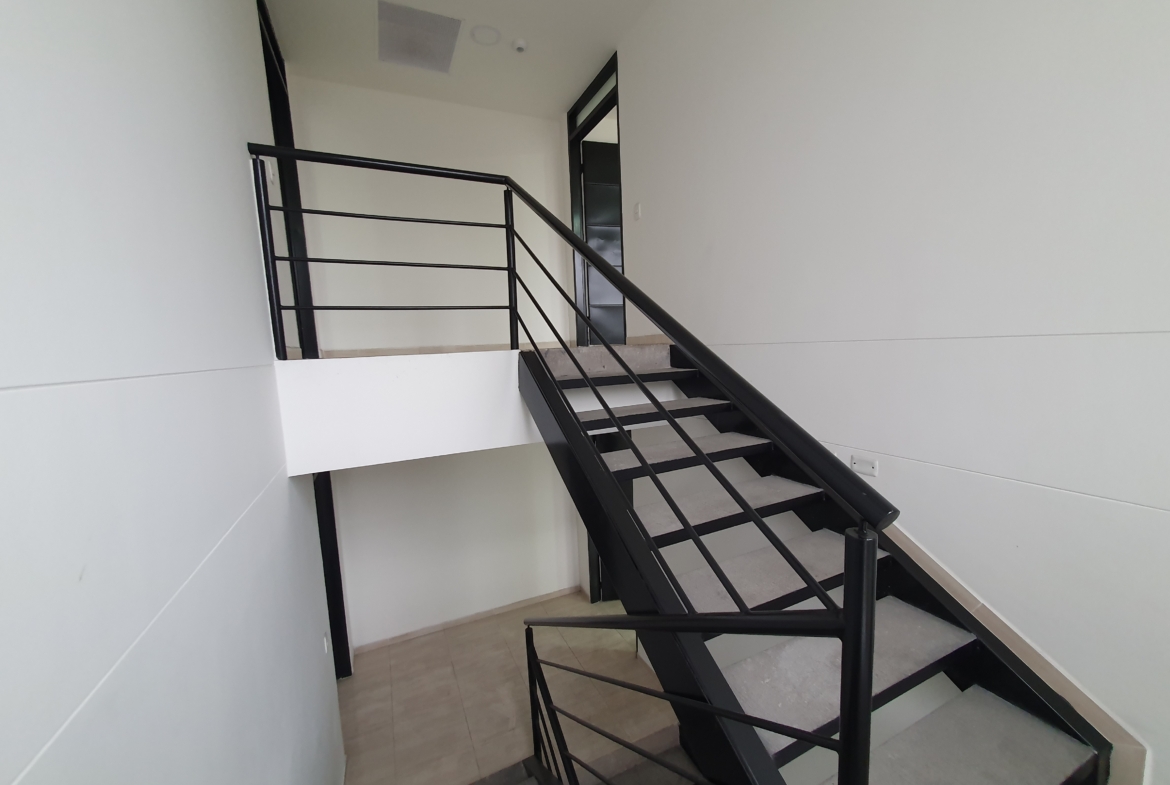 EN VENTA AMPLIO APARTAMENTO PARA ESTRENAR EN VILLAMARIA CALDAS