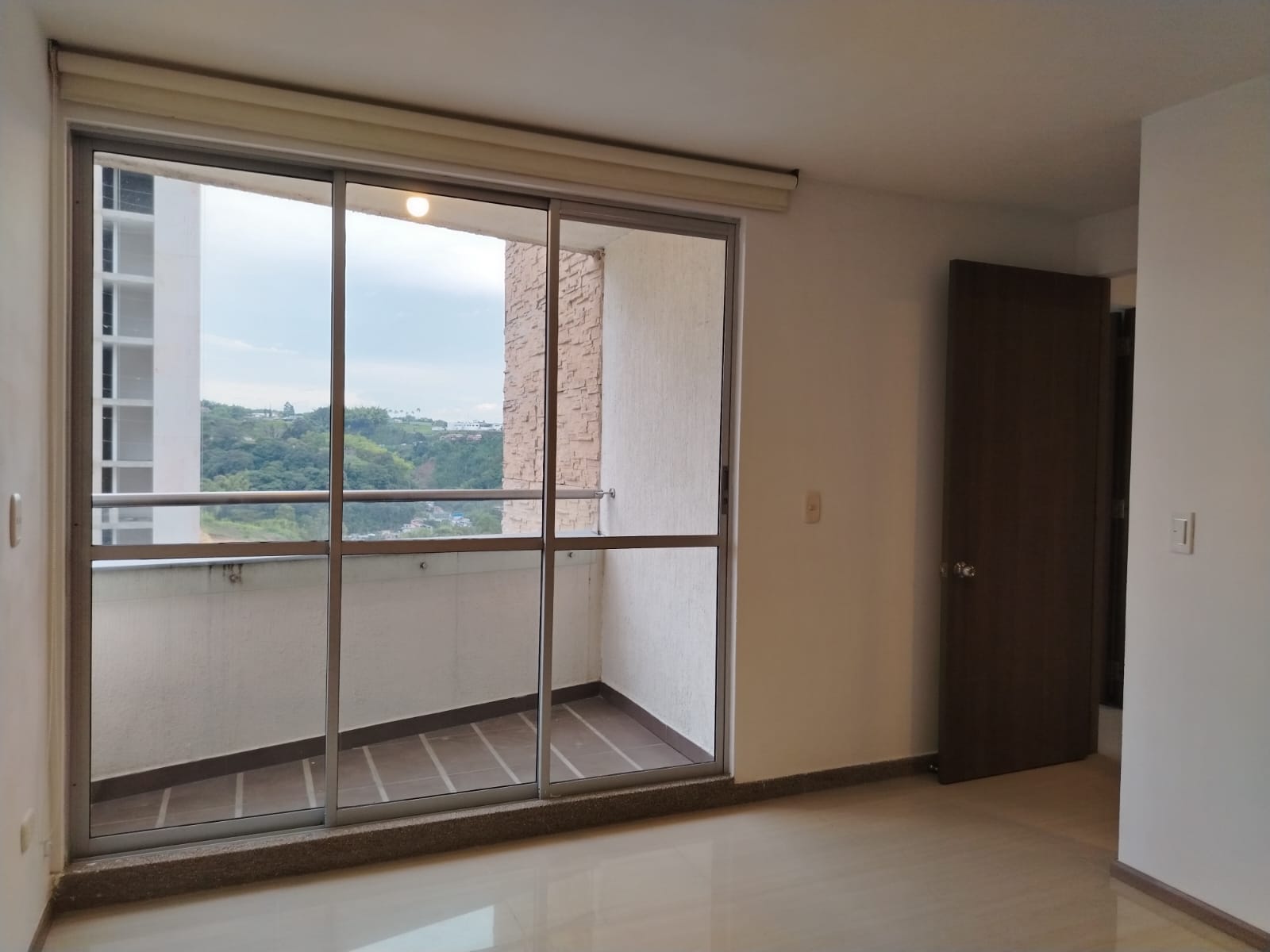 VENDO APARTAMENTO EN BARRIO ALAMOS PEREIRA