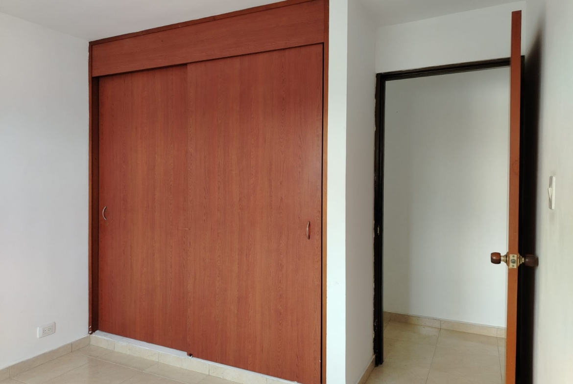 VENDO APARTAMENTO EN MILAN CONJ RES. DOSQUEBRADAS
