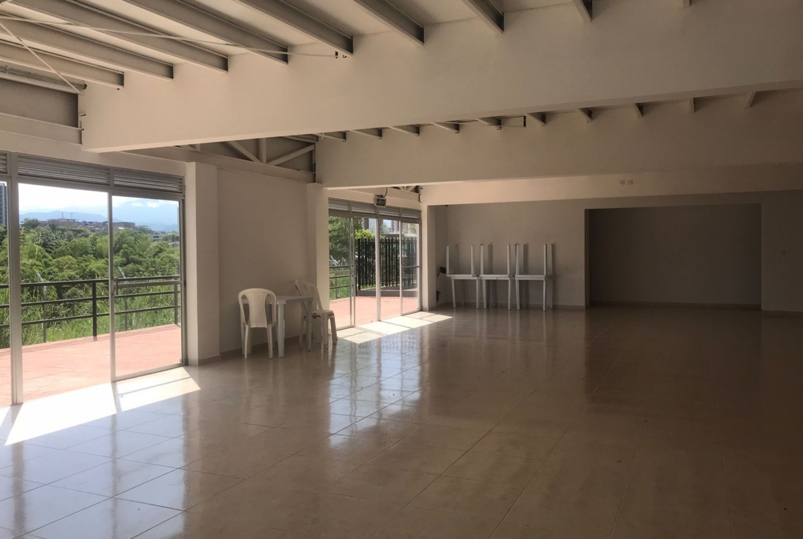 ARRIENDO APTO EN LA VIA CONDINA PALO VERDE PER