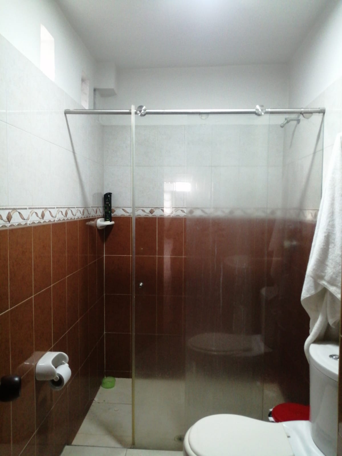305071920230726032447 VENDO CASA CON LOCALES CERCA AL CENTRO EN PEREIRA