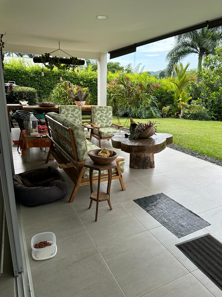 VENTA DE CASA CAMPESTRE EN COMBIA