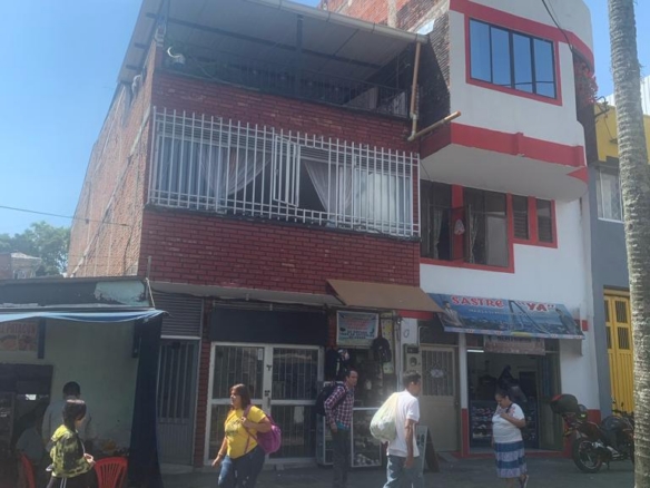 VENTA DE CASA CERCA AL CENTRO DE PEREIRA