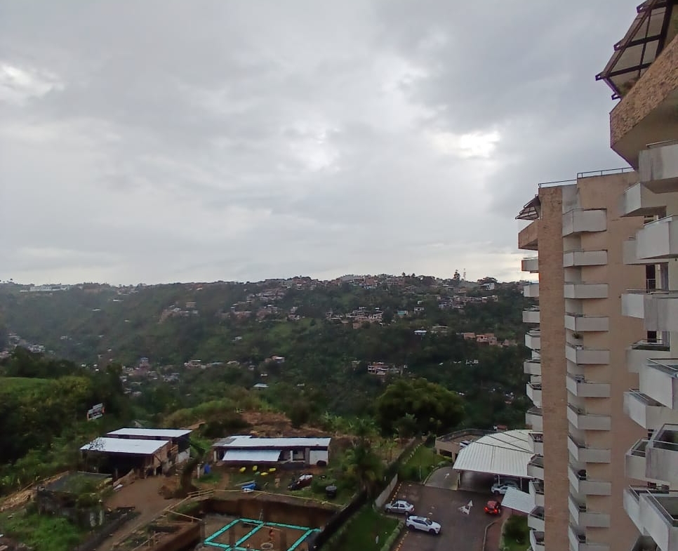 VENDO APARTAMENTO EN ALAMOS PEREIRA