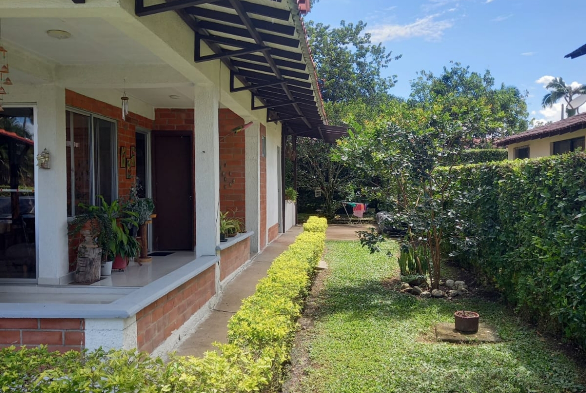 VENTA DE CABAÑA EN VITERBO CALDAS