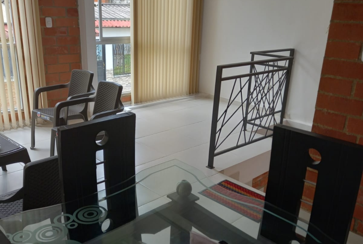 CASA PARA LA VENTA EN LA SULTANA
