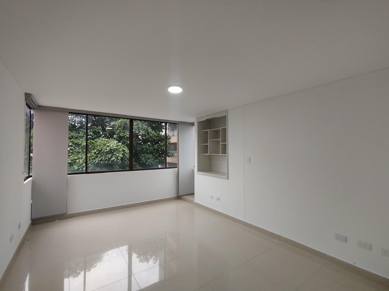 SE VENDE APARTAMENTO EN ALAMOS