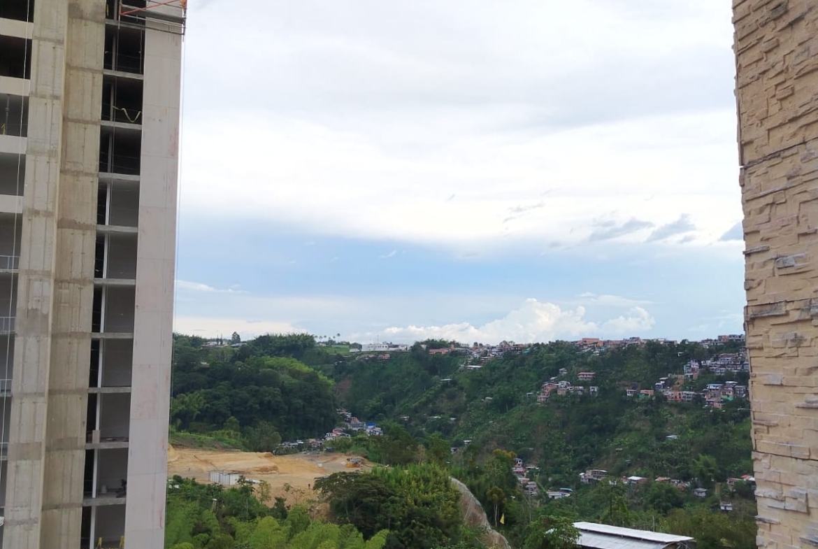 VENDO APARTAMENTO EN BARRIO ALAMOS PEREIRA