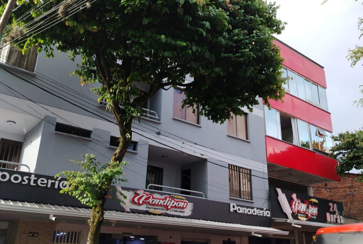 ARRIENDO APTO EN EL CENTRO