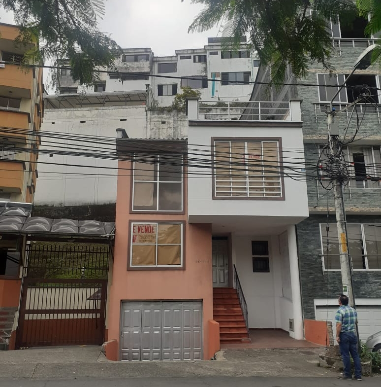 Vendo Casa con 2 Viviendas Independientes en Maraya