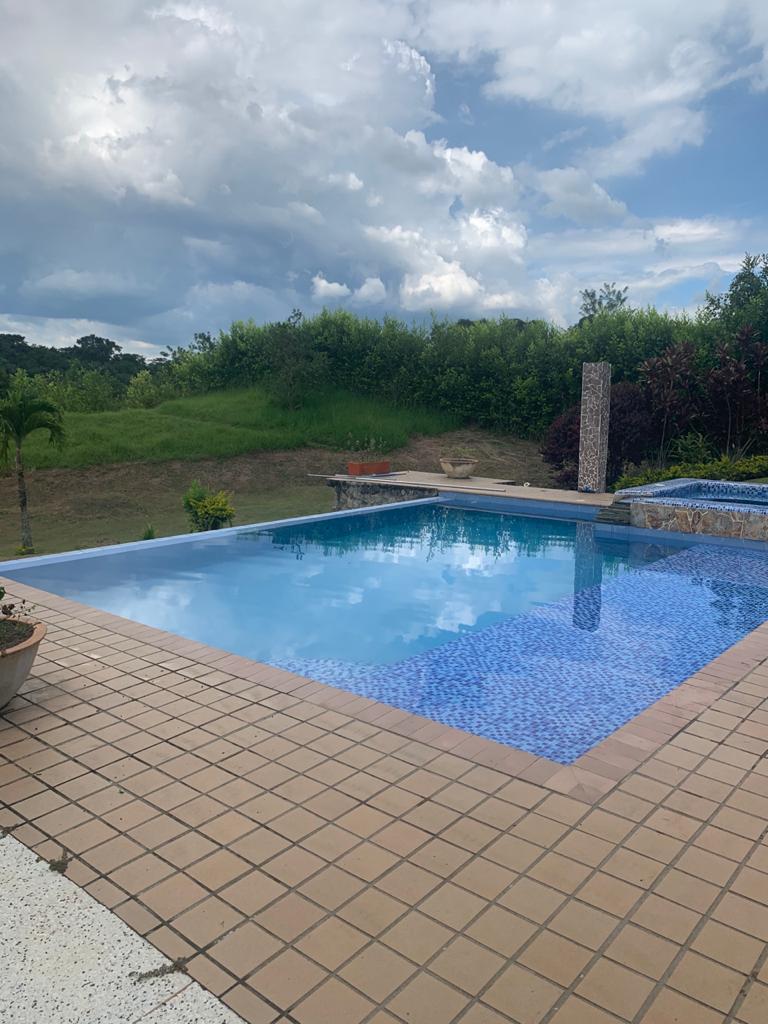 305072020201130110333 VENTA CASA CAMPESTRE EN VITERBO