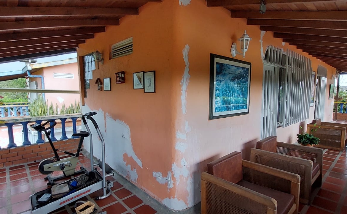 VENDO FINCA EN EL SECTOR DE MORELIA