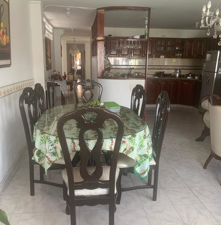 VENTA DE CASA CERCA AL CENTRO DE PEREIRA