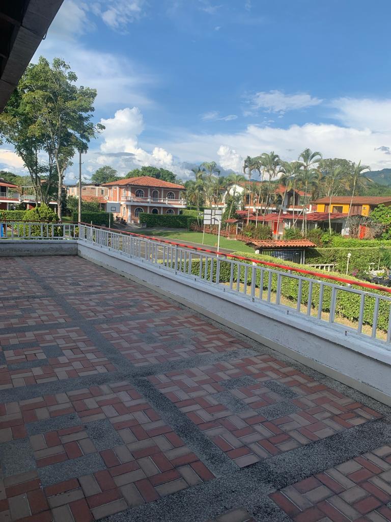 VENTA DE CASA CAMPESTRE EN VITERBO