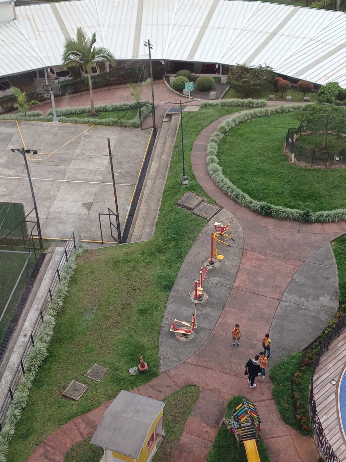 VENDO APARTAMENTO EN ALAMOS PEREIRA