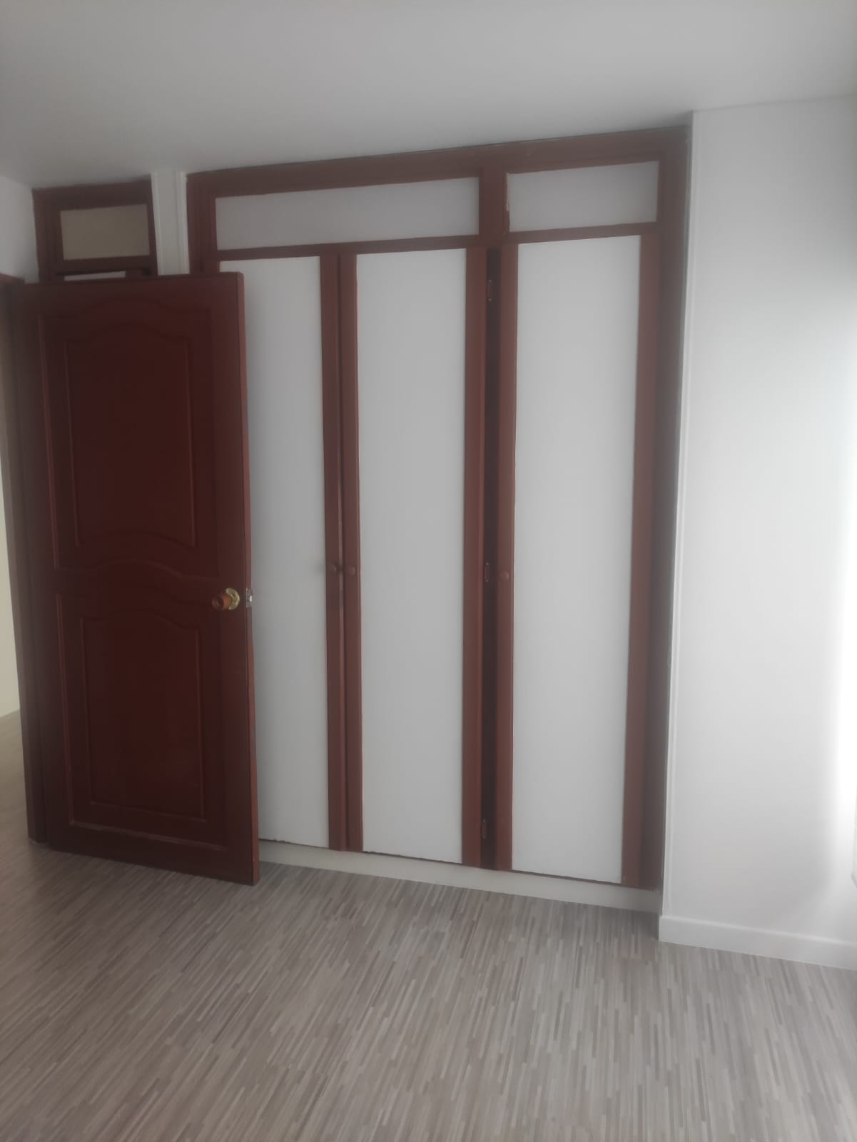 SE VENDE APARTAMENTO EN CONJUNTO RESIDENCIAL