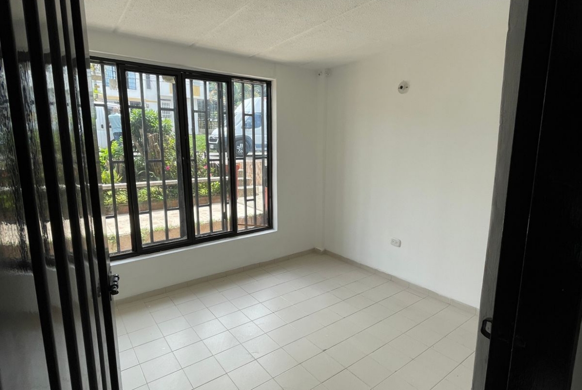 ARRIENDO CASA EN VILLA DEL PRADO PEREIRA
