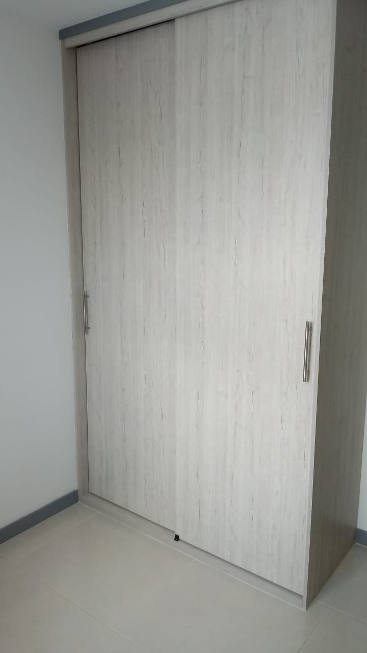 305072020260422042855 VENDO APARTAMENTO SECTOR UNICENTRO PEREIRA