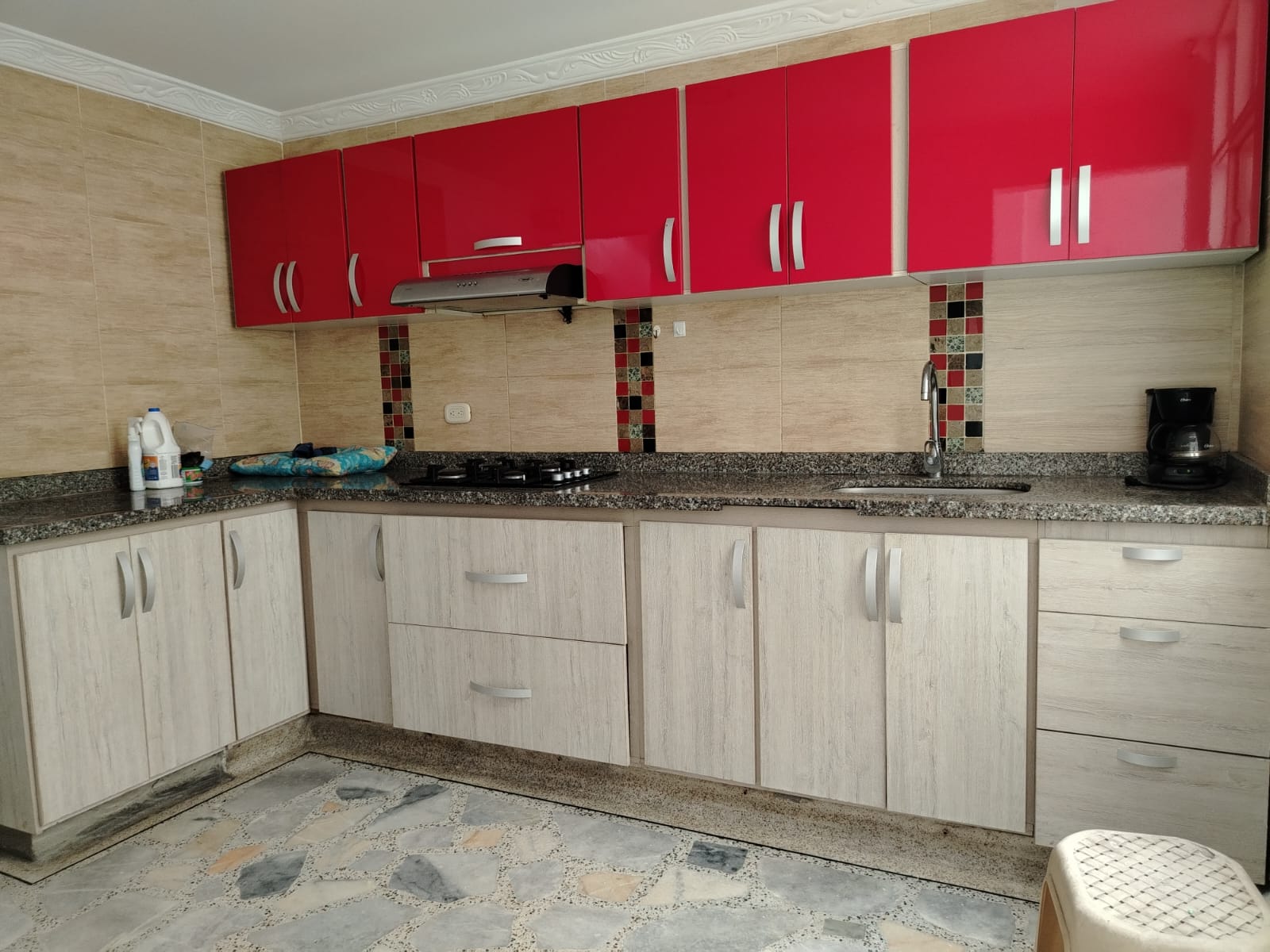 ARRIENDO CASA EN BARRIO CENTENARIO PEREIRA
