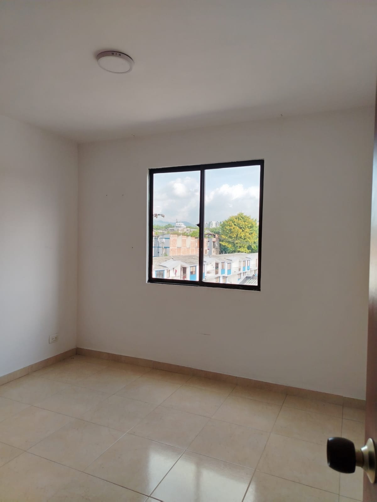 305072020260702083226 VENDO APARTAMENTO EN MILAN CONJ RES. DOSQUEBRADAS