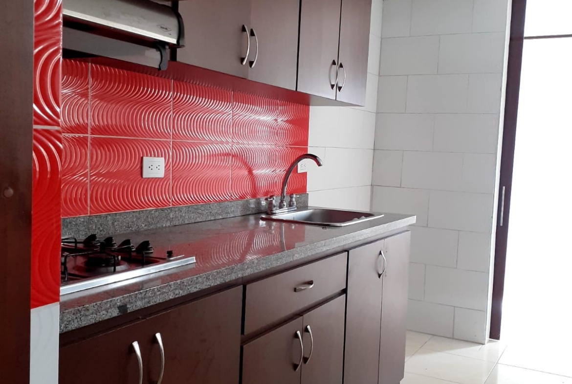 Vendo Apartamento en Portal de la 14 Pereira