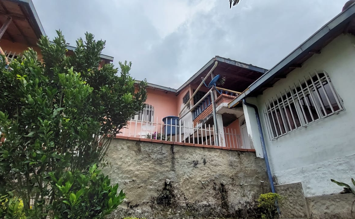 VENDO FINCA EN EL SECTOR DE MORELIA