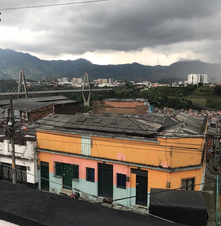 ARRIENDA CASA BARRIO VILLAVICENCIO PEREIRA