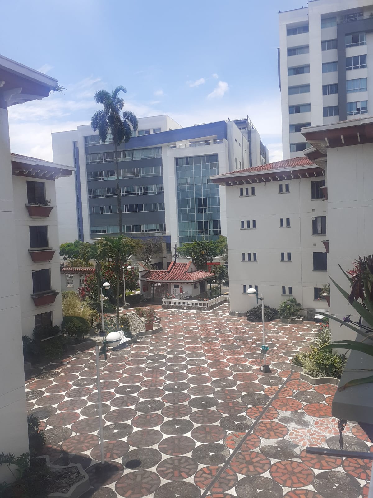 305072120220405042509 VENDO APARTAMENTO EN PINARES DE SAN MARTIN PEREIRA
