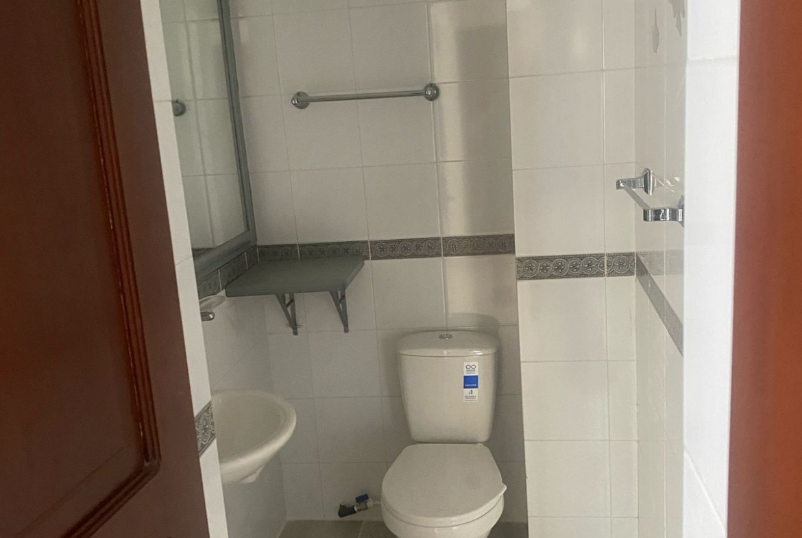 EN VENTA CASA EN ALAMOS PEREIRA CONJUNTO CERRADO