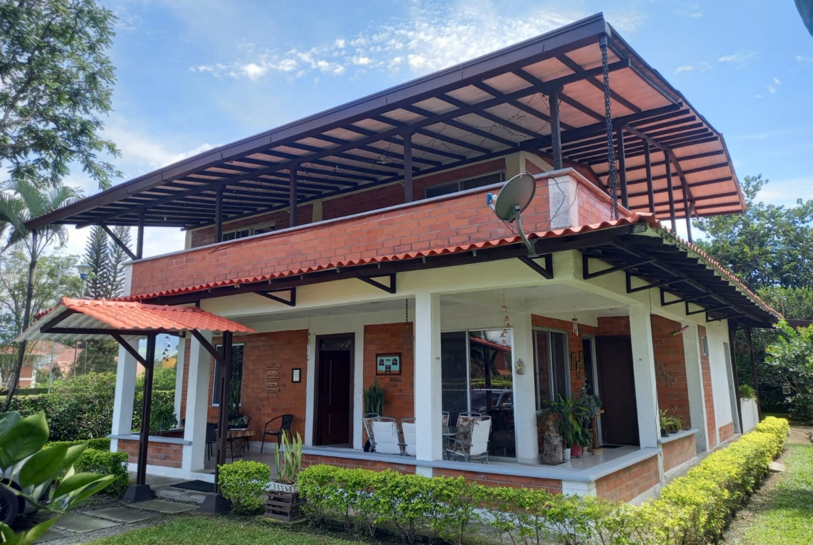 VENTA DE CABAÑA EN VITERBO CALDAS