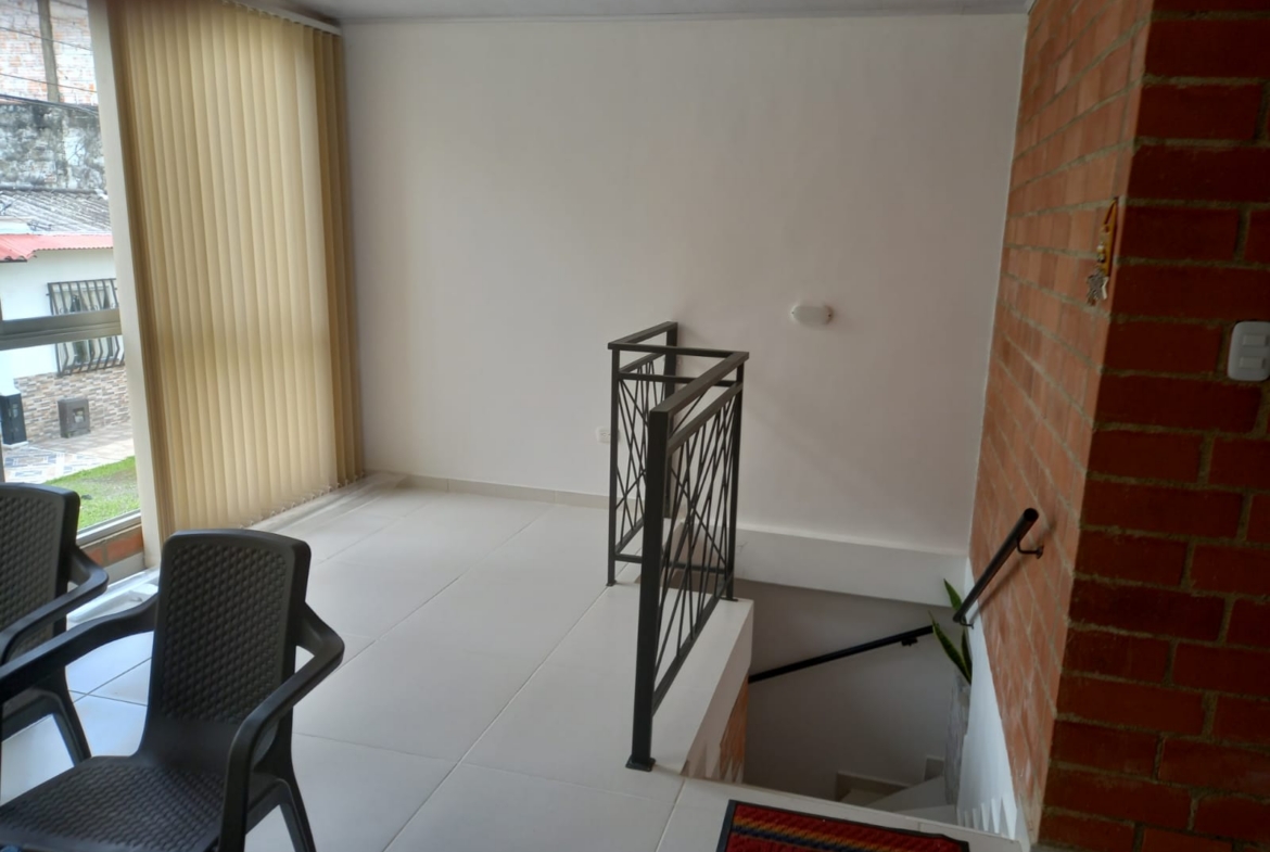CASA PARA LA VENTA EN LA SULTANA