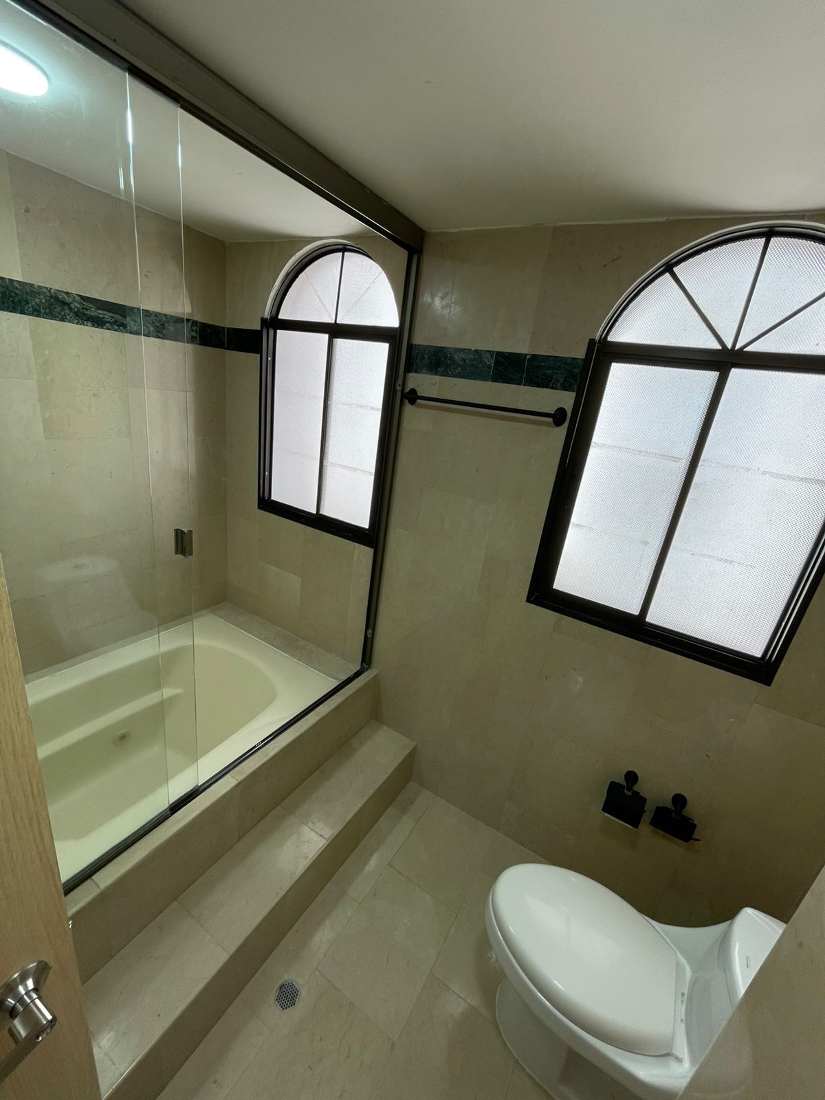 SE VENDE APARTAMENTO EN ALAMOS, PEREIRA