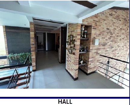 SE VENDE AMPLIA CASA CAMPESTRE VÍA PEREIRA – ARMENIA