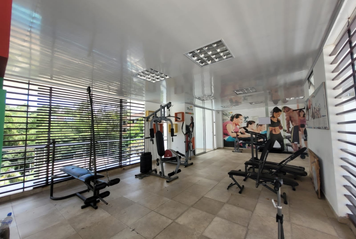 VENDO APARTAMENTO EN AV SUR, SECTOR CORALES 68 M2