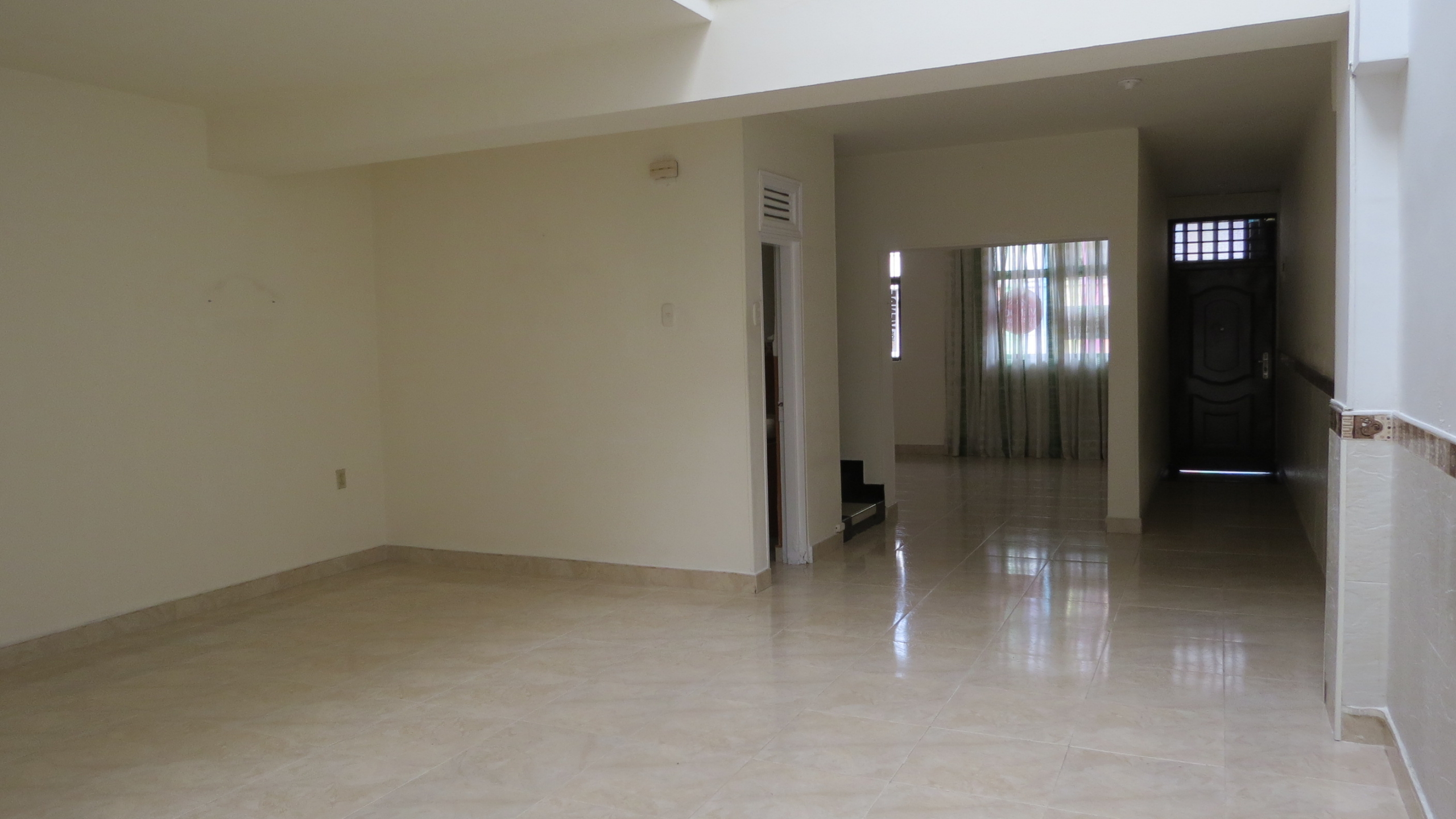 30507220190524045212 Vende casa en el centro de Pereira