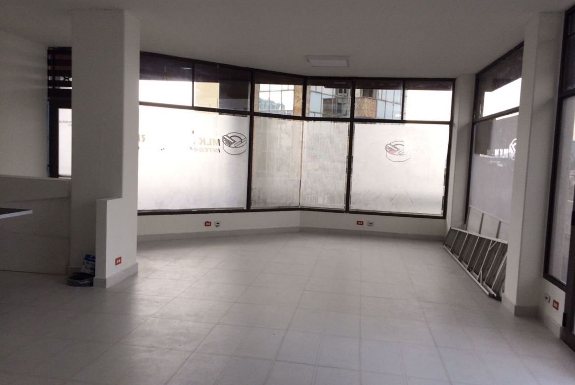 ALQUILER DE OFICINA EN PINARES
