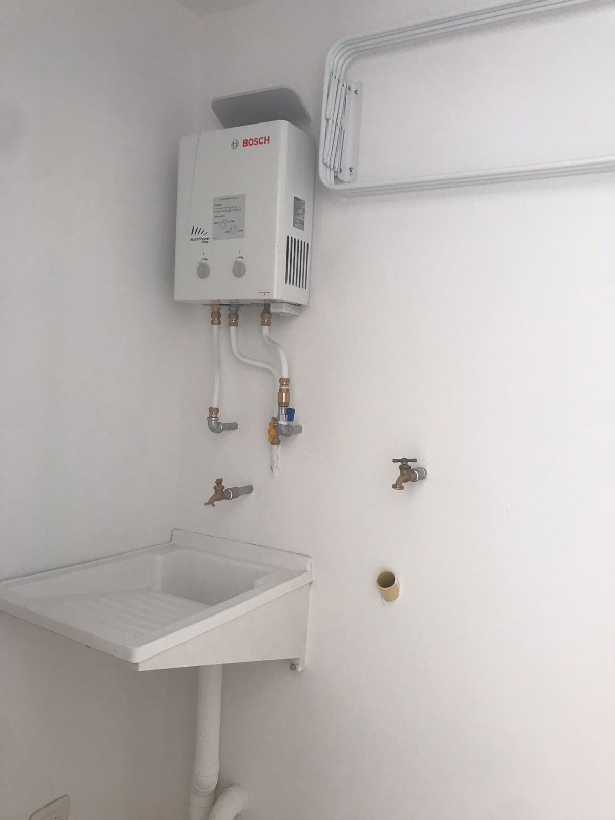 ARRIENDO APTO EN LA VIA CONDINA PALO VERDE PER