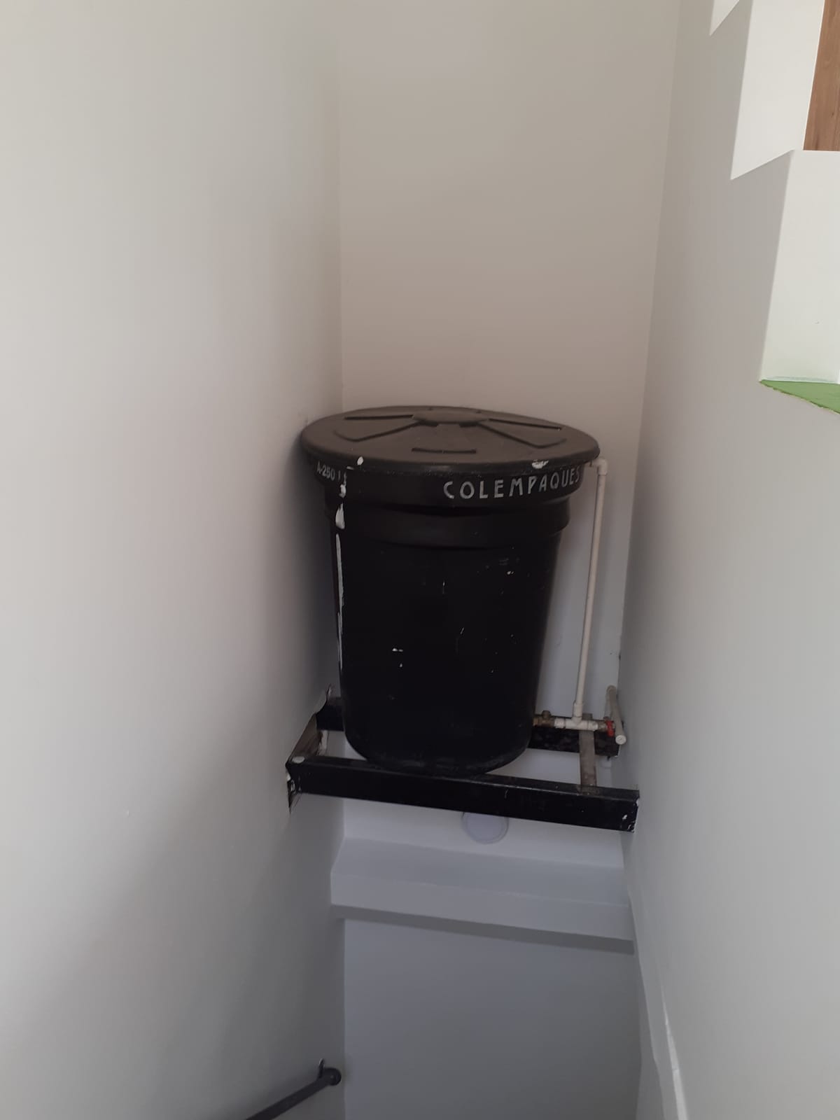ARRIENDO APARTA ESTUDIO EN LA PRADERA