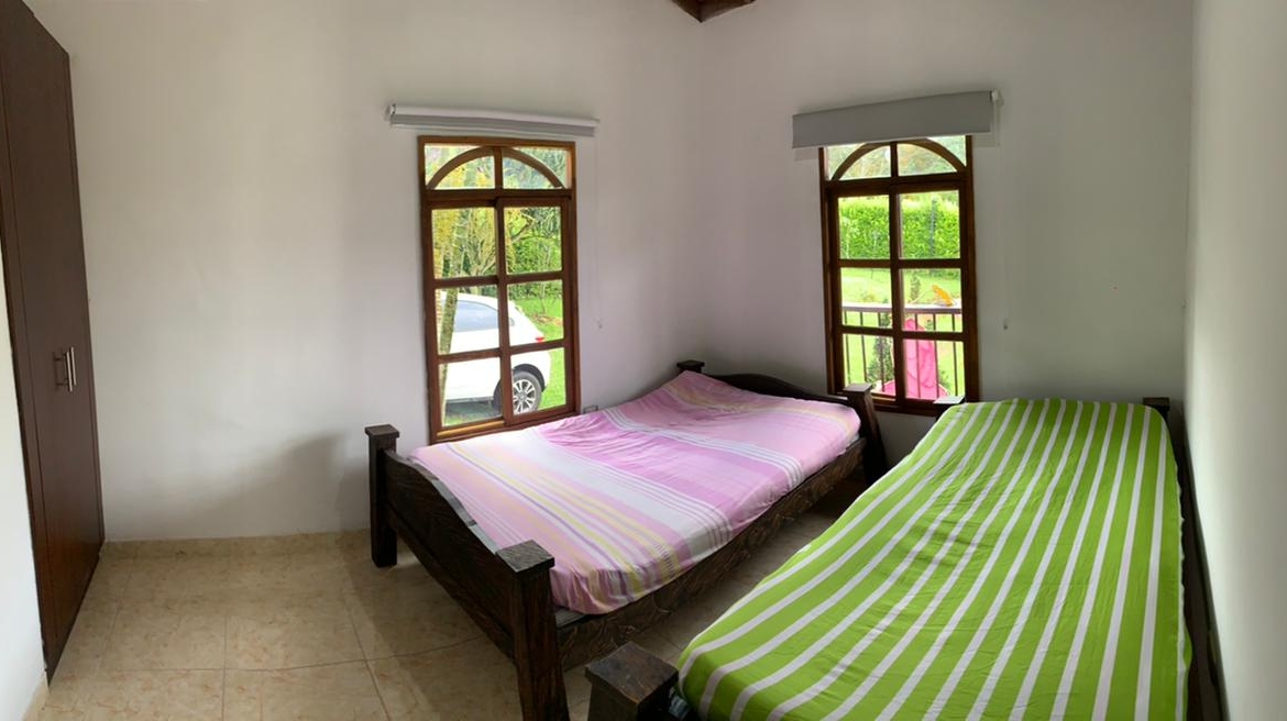 VENDO CASA CAMPESTRE EN VITERBO CALDAS
