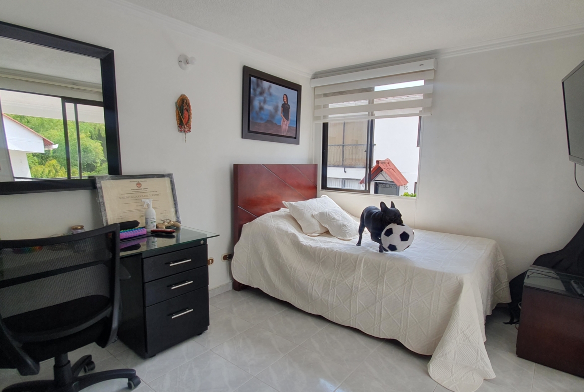 CASA EN VENTA AVENIDA SUR SECTOR HOME CENTER