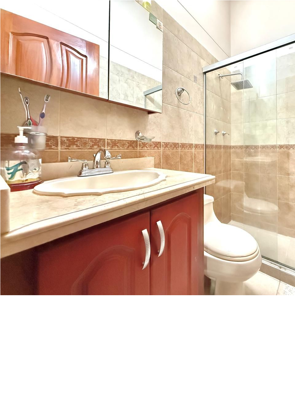 VENDO CASA CAMPESTRE EN COMBIA